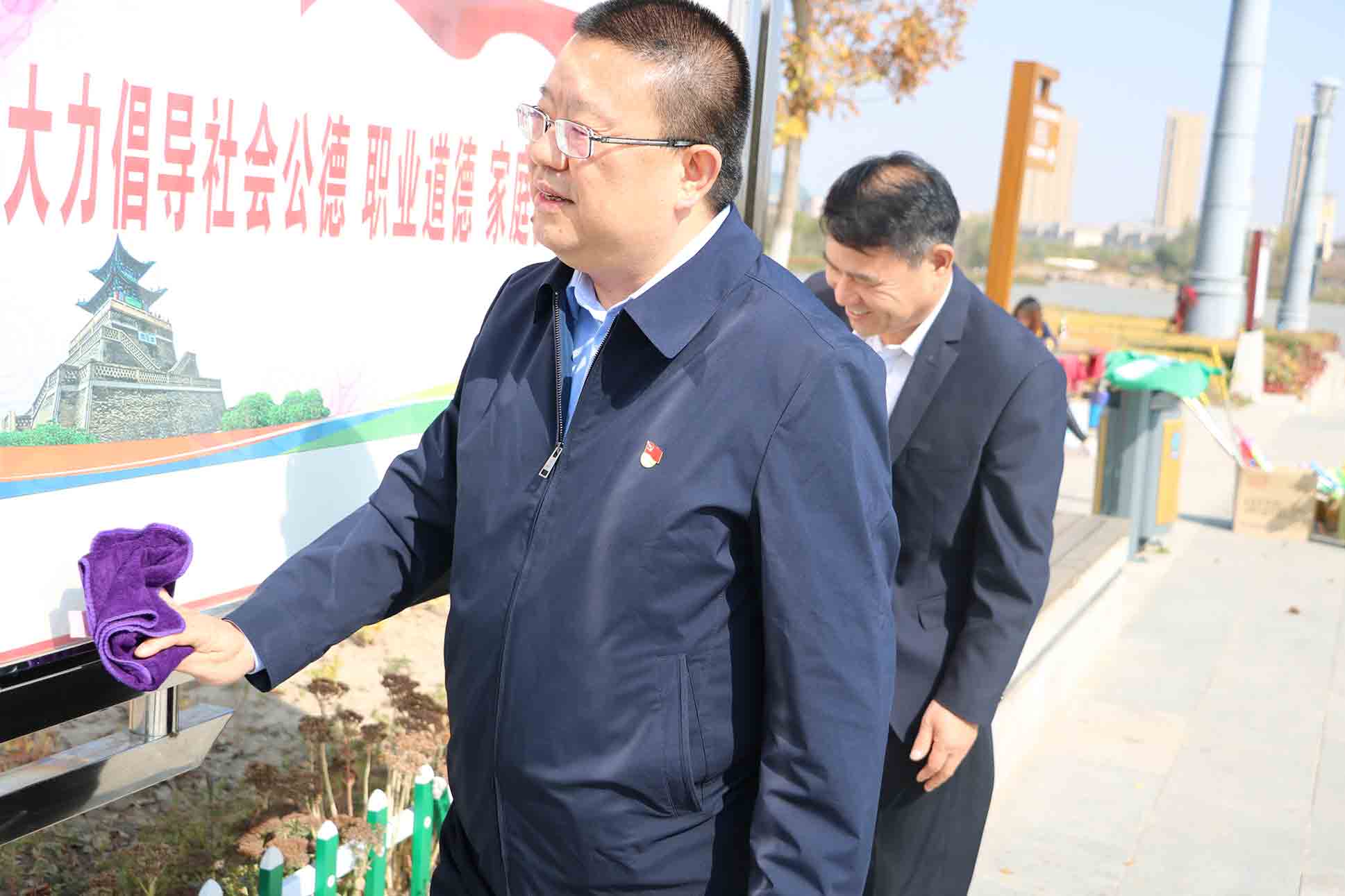 1539593920148005.jpg 222.jpg